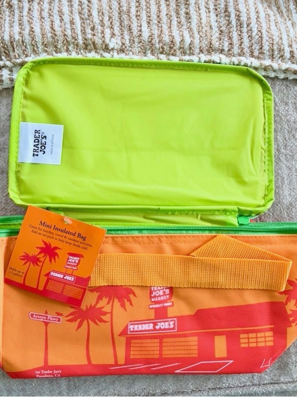 Trader Joe's MINI Insulated Tote Lunch Bag IN Orange  2026 New